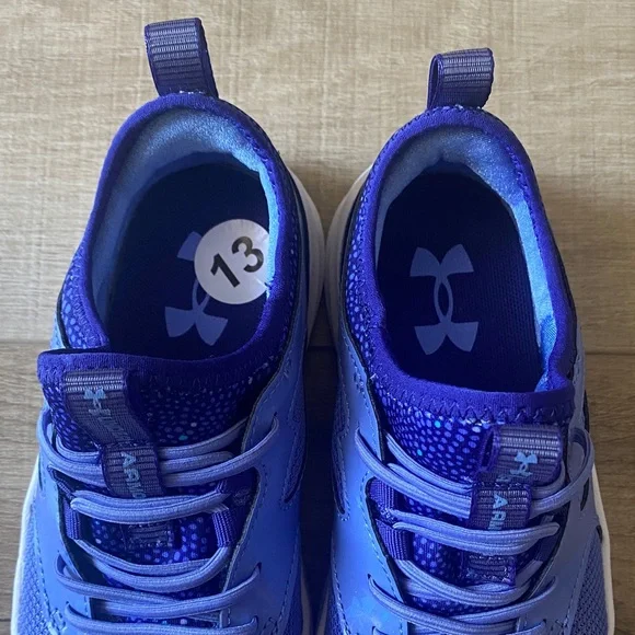 Under Armour Kids Sneakers - Picture 2 of 5